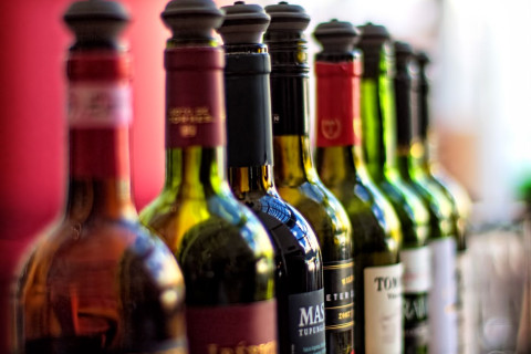 Wino wytrawne, półwytrawne czy słodkie - czym naprawdę się różnią?